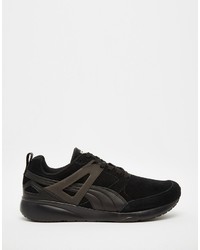 Baskets en daim noires Puma