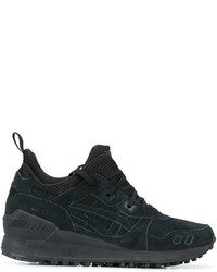 Baskets en daim noires Asics