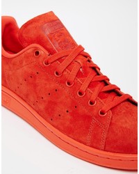 Baskets en daim rouges adidas