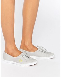 Baskets en toile grises Fred Perry