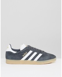 Baskets gris foncé adidas