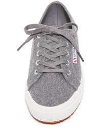 Baskets grises Superga