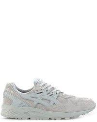 Baskets grises Asics