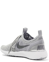 Baskets grises Nike