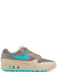 Baskets marron clair Nike