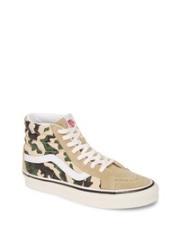 Baskets montantes camouflage beiges