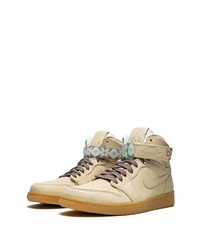 Baskets montantes en cuir beiges Jordan