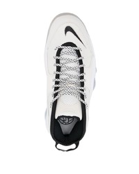 Baskets montantes en cuir beiges Nike