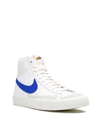 Baskets montantes en cuir blanc et bleu Nike