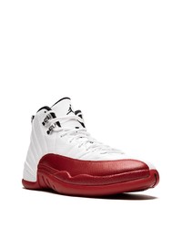 Baskets montantes en cuir blanc et rouge Jordan