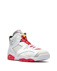 Baskets montantes en cuir blanc et rouge Jordan