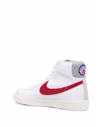 Baskets montantes en cuir blanc et rouge Nike