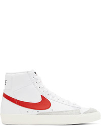 Baskets montantes en cuir blanc et rouge Nike