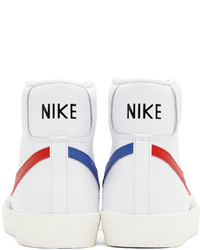 Baskets montantes en cuir blanc et rouge Nike