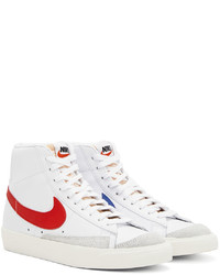 Baskets montantes en cuir blanc et rouge Nike