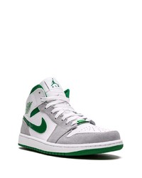 Baskets montantes en cuir blanc et vert Jordan