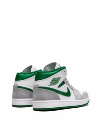 Baskets montantes en cuir blanc et vert Jordan