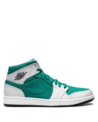 Baskets montantes en cuir blanc et vert Jordan