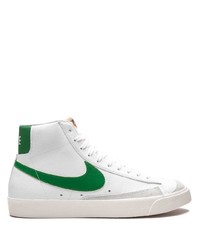 Baskets montantes en cuir blanc et vert Nike