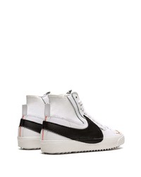 Baskets montantes en cuir blanches et noires Nike