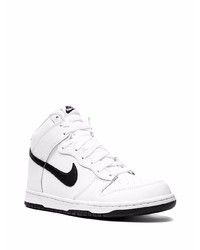 Baskets montantes en cuir blanches et noires Nike