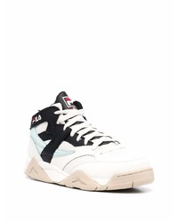 Baskets montantes en cuir blanches et noires Fila