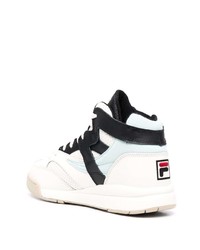 Baskets montantes en cuir blanches et noires Fila