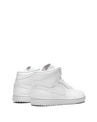 Baskets montantes en cuir blanches Jordan