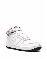 Baskets montantes en cuir blanches Nike