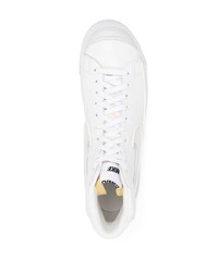 Baskets montantes en cuir blanches Nike