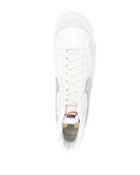 Baskets montantes en cuir blanches Nike