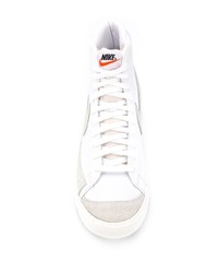 Baskets montantes en cuir blanches Nike