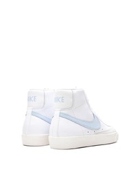 Baskets montantes en cuir blanches Nike