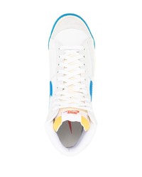 Baskets montantes en cuir blanches Nike