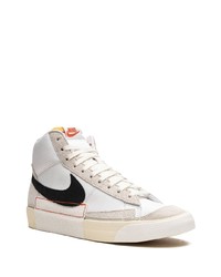 Baskets montantes en cuir blanches Nike