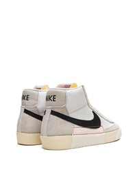 Baskets montantes en cuir blanches Nike