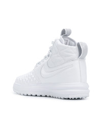 Baskets montantes en cuir blanches Nike