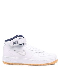 Baskets montantes en cuir blanches Nike