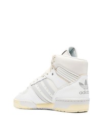 Baskets montantes en cuir blanches adidas