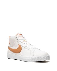 Baskets montantes en cuir blanches Nike