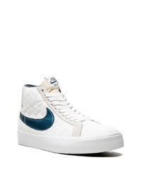 Baskets montantes en cuir blanches Nike