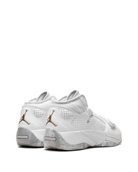 Baskets montantes en cuir blanches Jordan