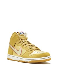 Baskets montantes en cuir dorées Nike