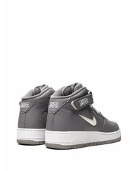 Baskets montantes en cuir gris foncé Nike