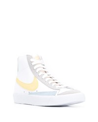 Baskets montantes en cuir imprimées blanches Nike