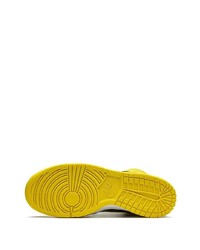 Baskets montantes en cuir jaunes Nike