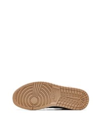 Baskets montantes en cuir marron clair Jordan