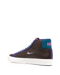 Baskets montantes en cuir marron foncé Nike