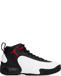 Baskets montantes en cuir noires et blanches NIKE JORDAN