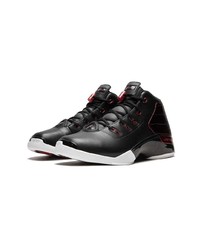 Baskets montantes en cuir noires Jordan